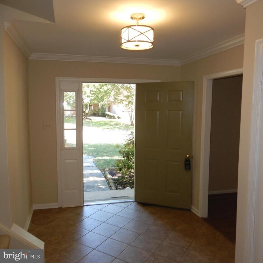 Foto principal - 7014 Maple Tree Ln