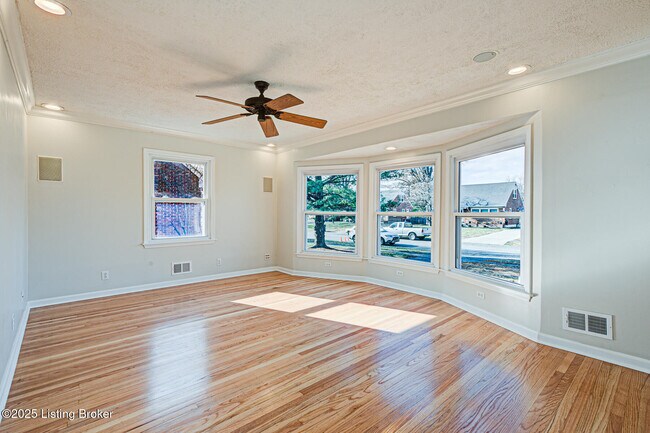 Foto del edificio - 3630 Windward Way