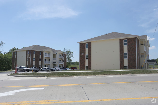 Building Photo - Captiva Crossing Apartments