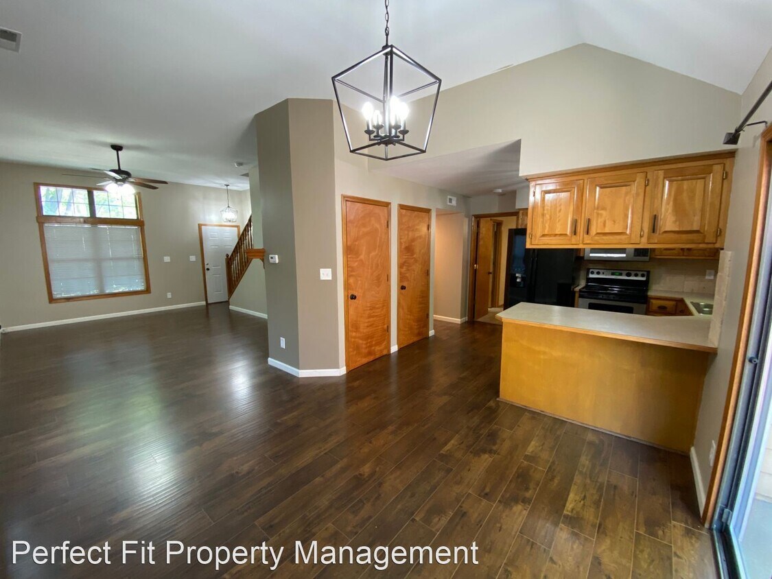 Primary Photo - 4 br, 2 bath House - 2205 Breckenridge Dr.