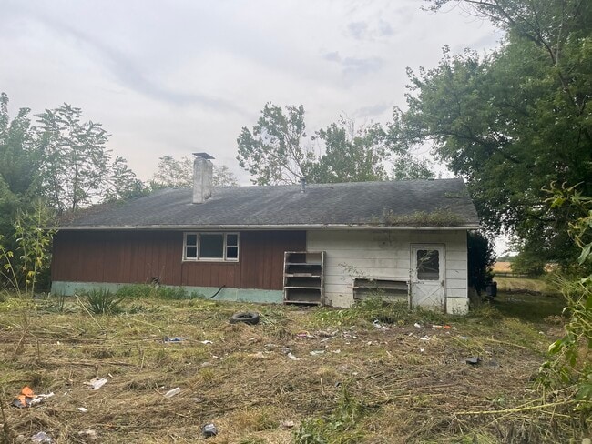 Building Photo - 1896 County Rd 1850 N