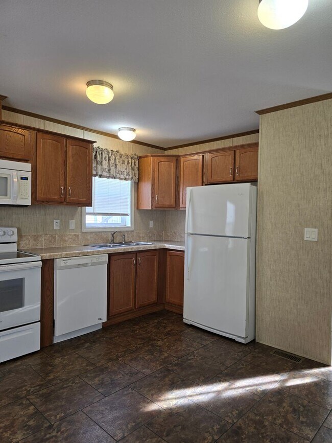 Foto del edificio - 3 Bed 2 Bath Mobile Home