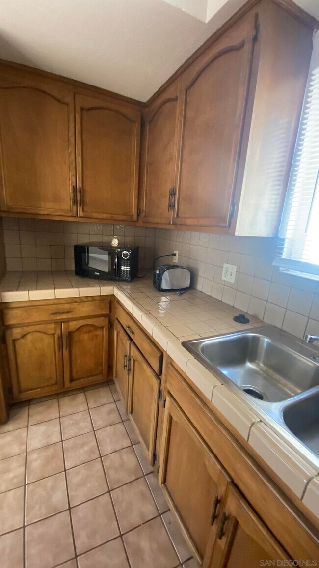 Foto del edificio - 3725 Arizona St