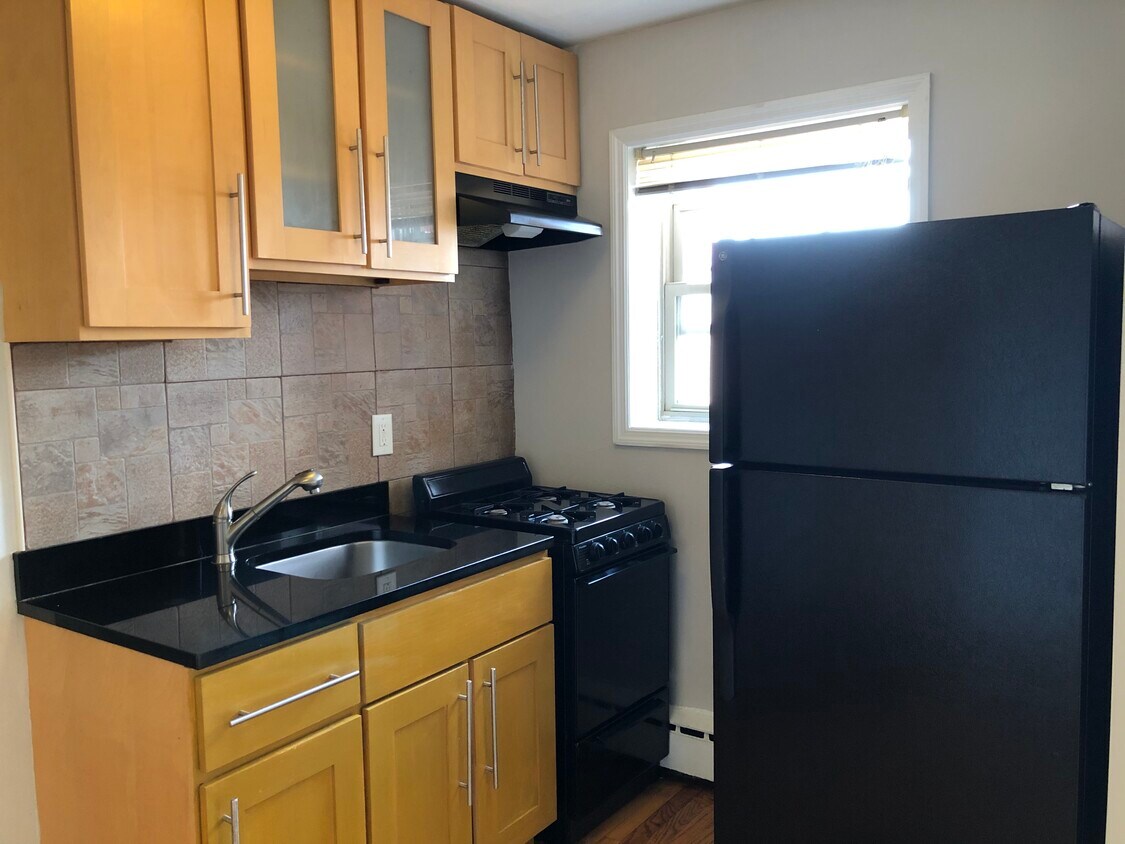 37 Duncan Ave Unit 7E, Jersey City, NJ 07304 Condo for Rent in Jersey