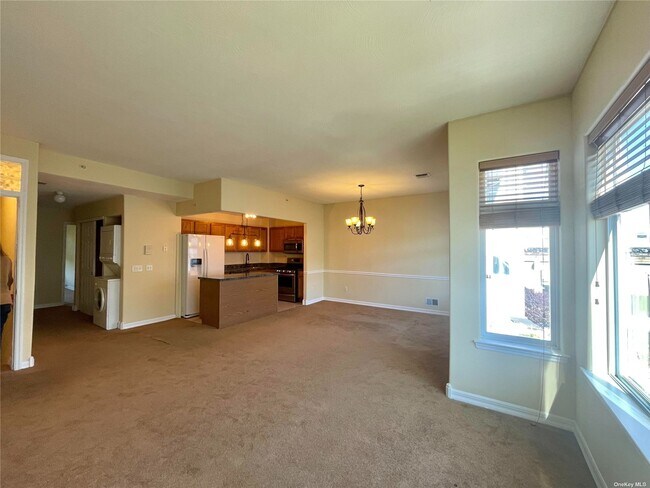 Foto del edificio - 242 Beach Breeze Ln