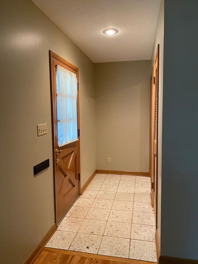 Foto del edificio - 3 Bed 3 Bath Home