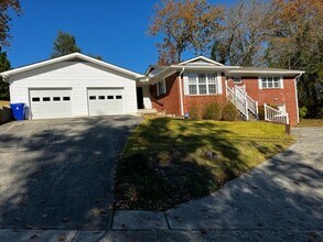 Building Photo - 214 Louisiana Ave