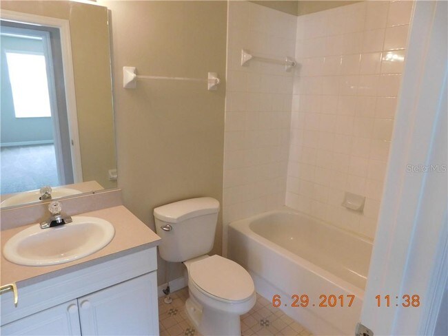 Building Photo - 501 Coconut Palm Way