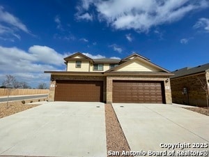 Building Photo - 405-407 Emma Dr