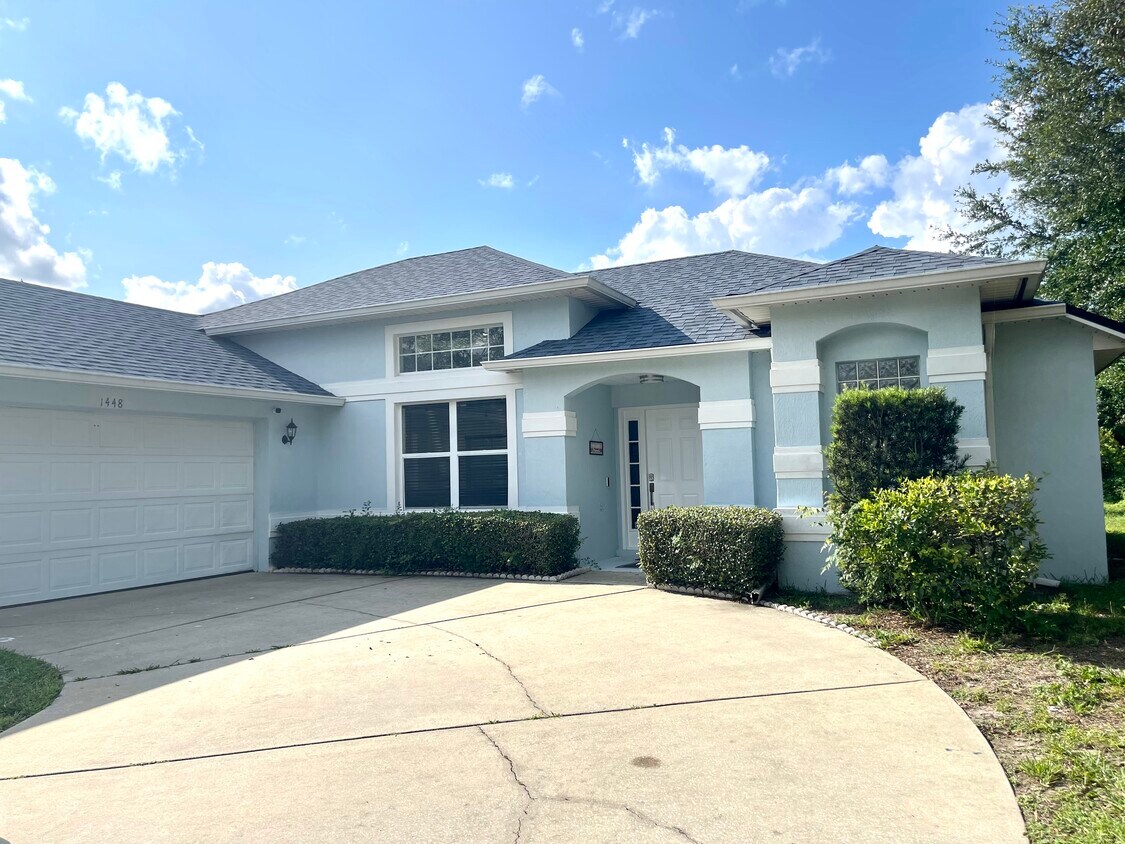 Foto principal - 1448 Hollyhock St