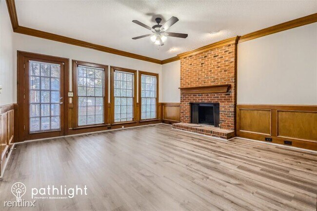 Foto del edificio - 4 br, 2.5 bath House - 635 Winthrop Way SE...