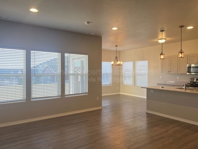 Building Photo - 8175 Talc Dr