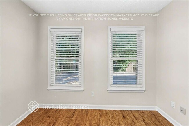 Foto del edificio - 730 Wilkes Dr