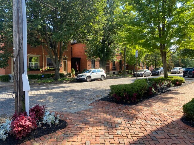 Foto del edificio - 39 E Sycamore St