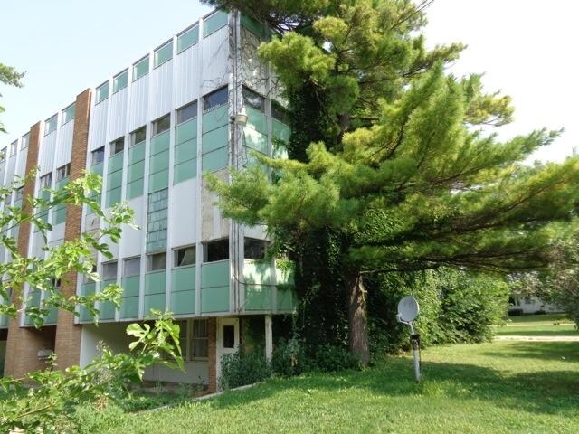 Building Photo - 1136 Inlet Rd