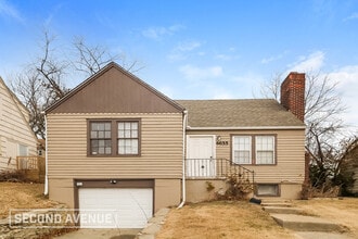 Building Photo - 4655 Benton Blvd