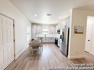 Building Photo - 1121 Ave K