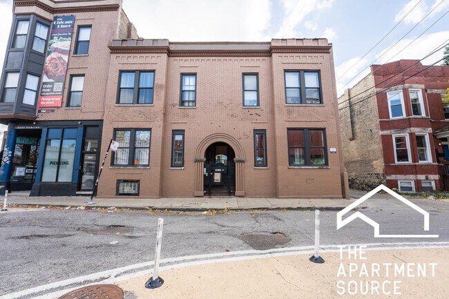 Foto del edificio - 2835 W Medill Ave