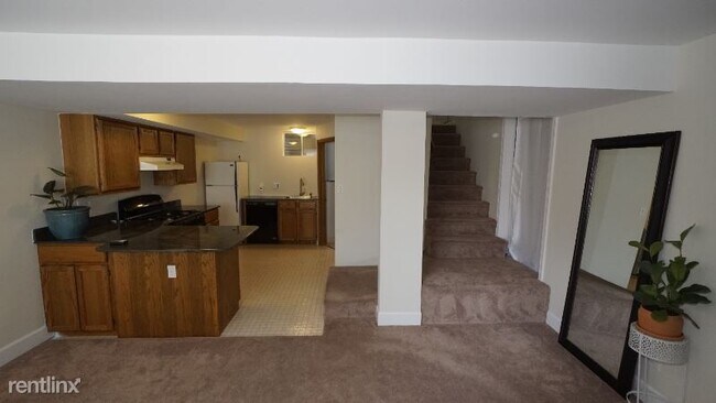 Building Photo - 2 br, 1 bath House - 1825 Sussex Street