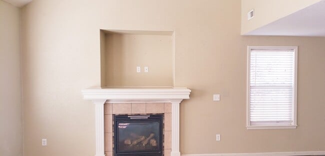 Building Photo - Quality Home Management