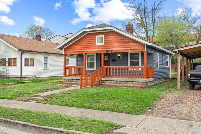 Building Photo - 3949 Hoyt Ave
