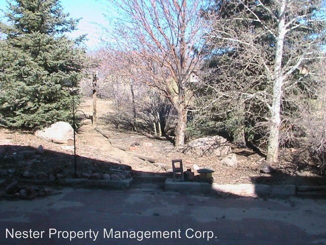 Building Photo - 5257 Willowbrook Rd