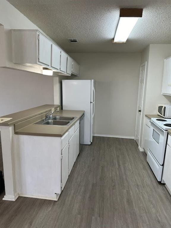 Building Photo - 355 Fantail Loop