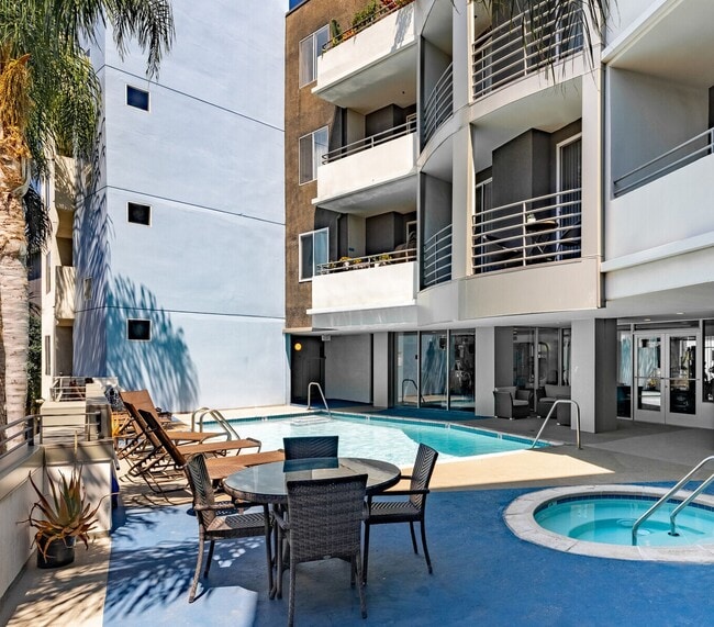 Building Photo - Archview Apartments