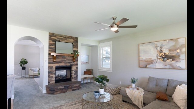 Building Photo - 4077 Cardon St W