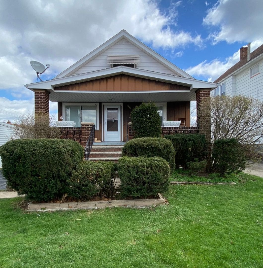 5103 E 114th St Garfield Heights, OH 44125 – photo 1