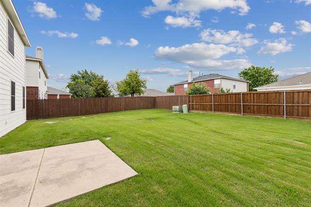 Building Photo - 2329 Basswood Dr