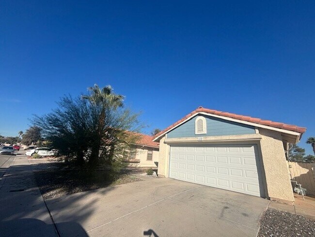 Foto del edificio - Rancho Las Palmas