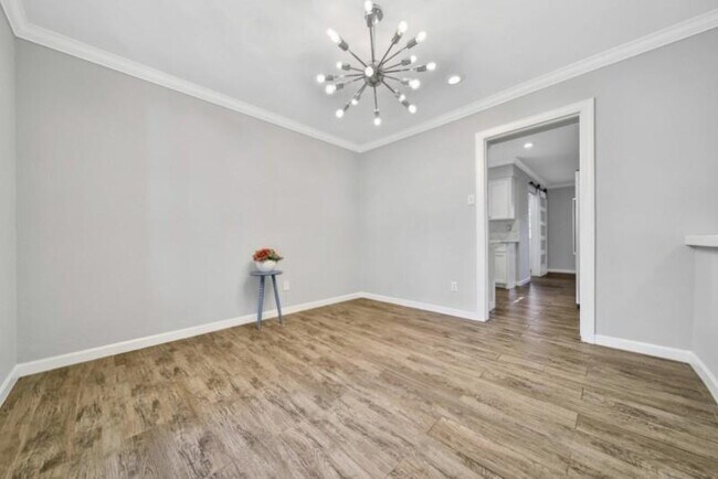 Building Photo - 5506 Braesvalley Dr
