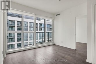 Building Photo - 49 E Liberty St