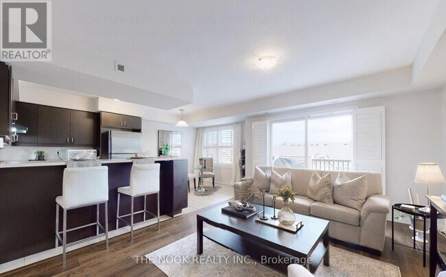 Photo du bâtiment - 1725 Pure Springs Blvd.