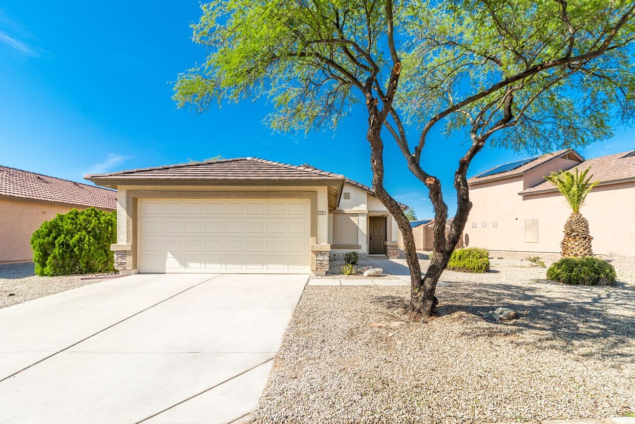 Foto principal - Charming rental home in Acacia Landing!