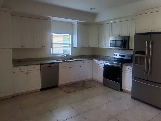 Foto del edificio - 27740 S Roslin Pl