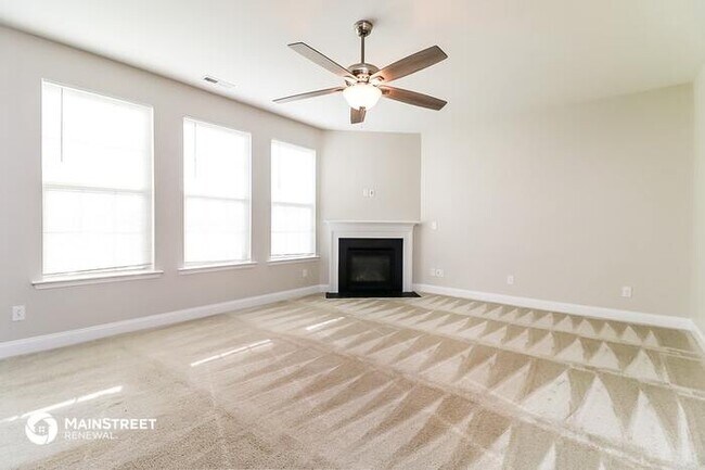 Foto del edificio - 142 Needham Lane, Clayton, NC 27527