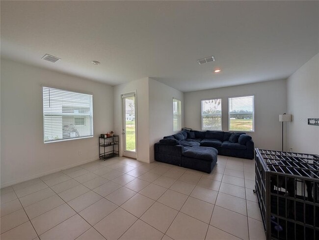 Building Photo - 3385 Lapis Lk Dr
