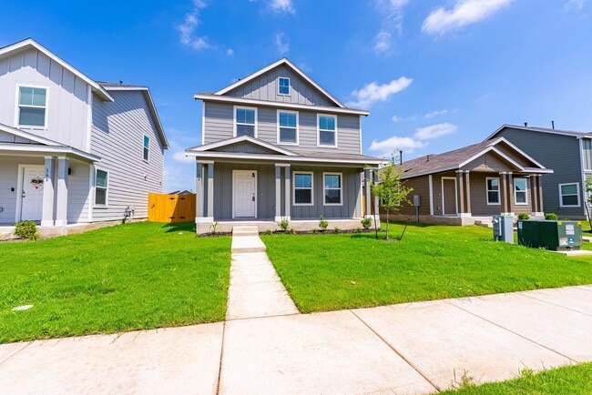 Building Photo - Brand New Modern Home with Landlord-Provid...
