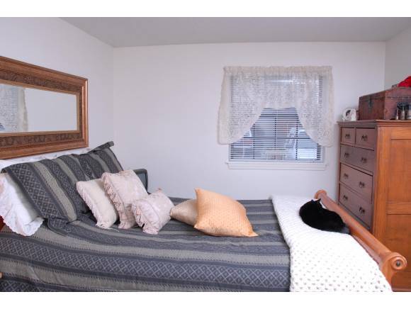 Foto del edificio - 150 Blueberry Ln