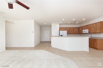 Building Photo - 7628 Fieldfare Dr