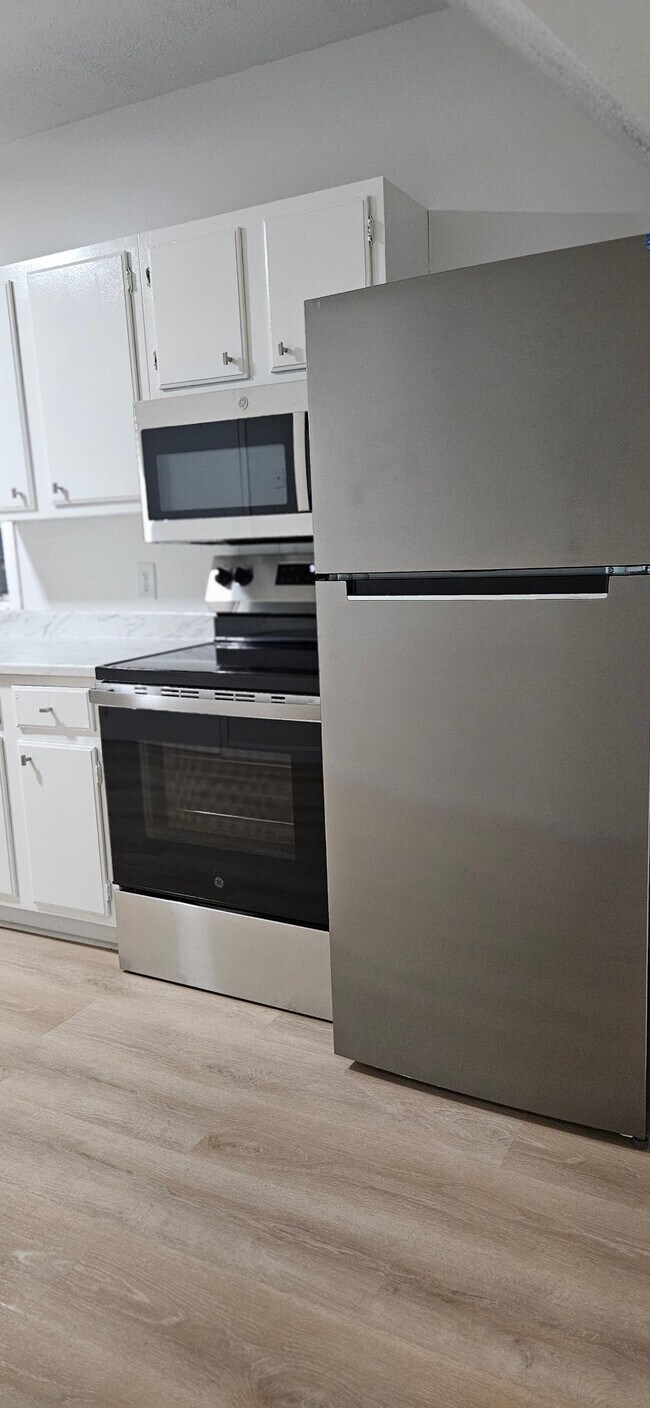 Foto del edificio - 76 Beacon Ave