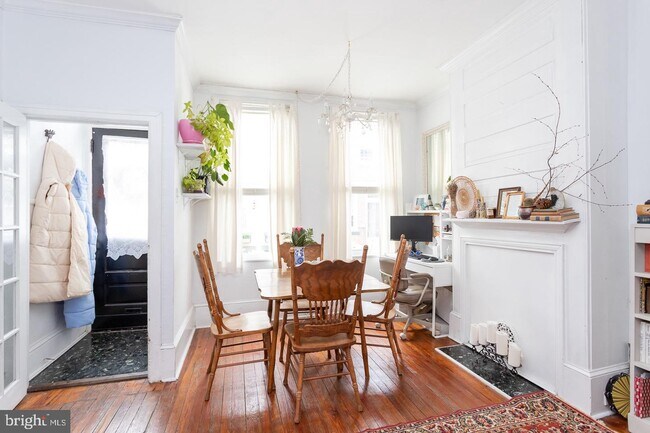 Foto del edificio - 887 N Judson St