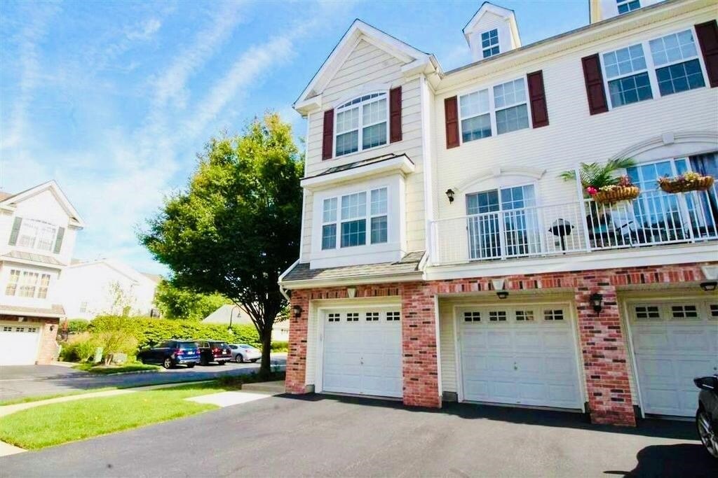 Foto principal - 14 Elco Ct