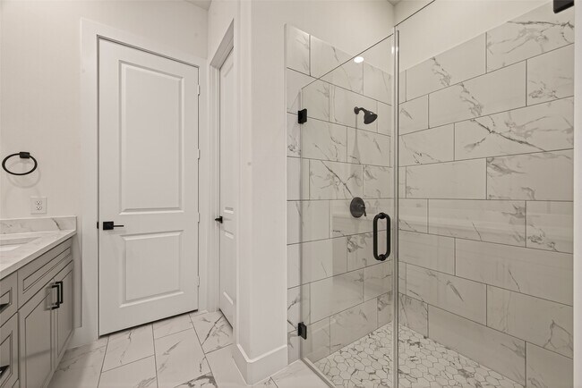 Building Photo - 4328 Avron Dr