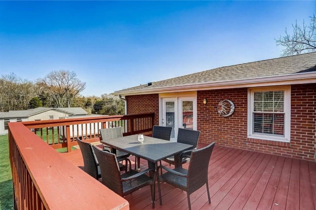 Foto del edificio - 1511 Stewarts Ferry Pike