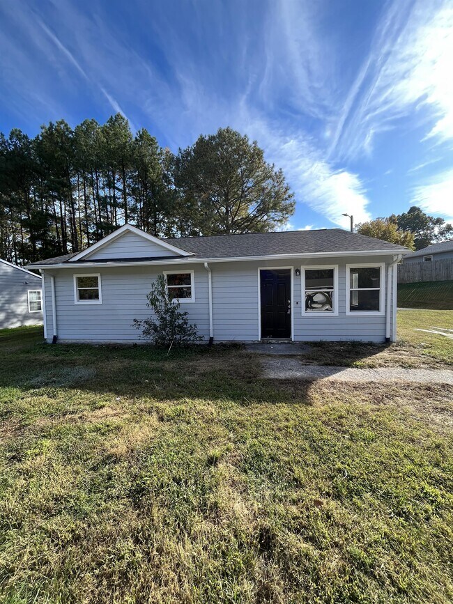 1112 Pecan Pl, Durham, NC 27704 House Rental in Durham, NC