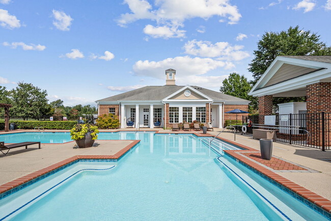 Building Photo - Centerville Manor Apartments