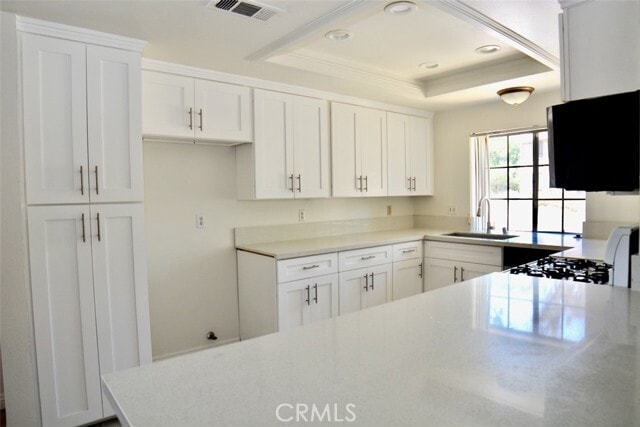 Building Photo - 21696 Laurelrim Dr